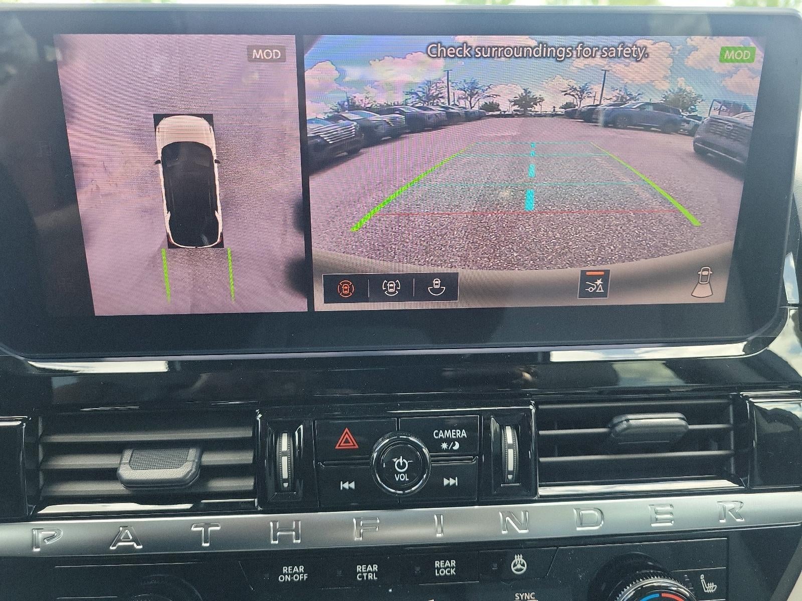 2026 Nissan Pathfinder SL 4WD