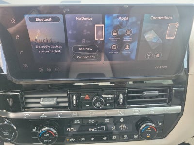 2026 Nissan Pathfinder SL 4WD