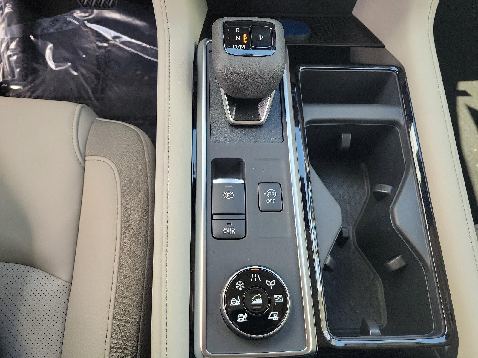 2026 Nissan Pathfinder SL 4WD