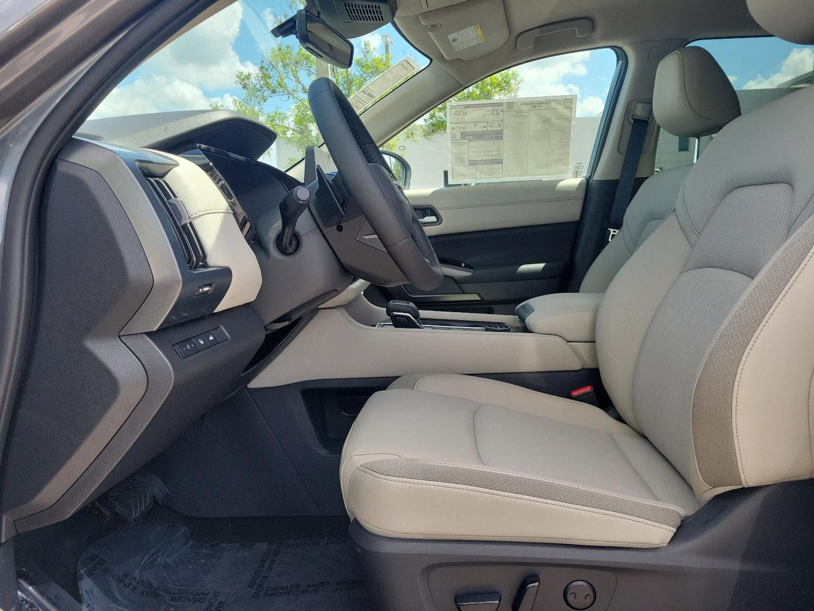 2026 Nissan Pathfinder SL 4WD