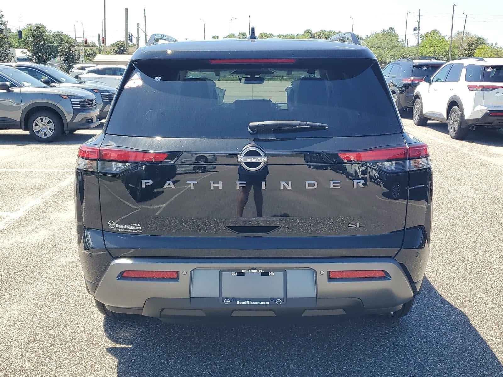 2026 Nissan Pathfinder SL 2WD