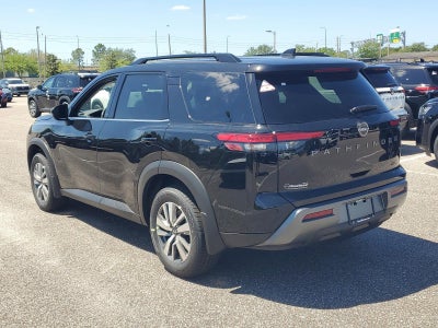 2026 Nissan Pathfinder SL 2WD