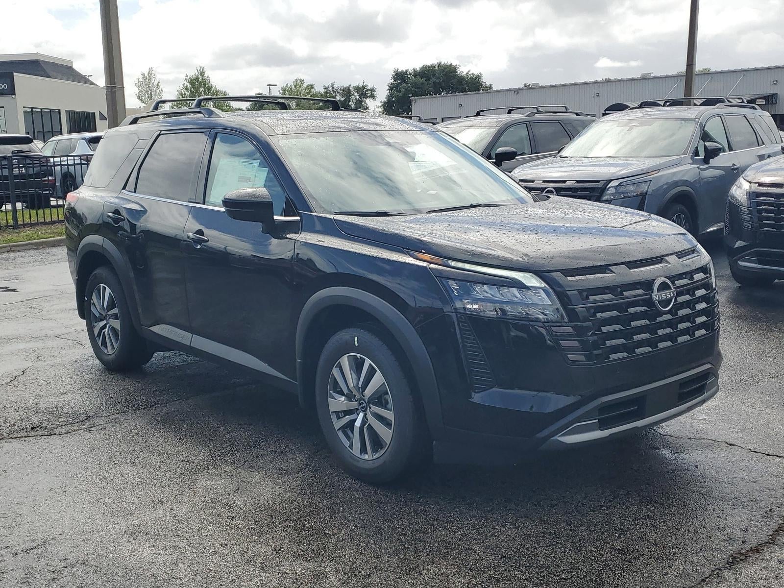 2026 Nissan Pathfinder SL 2WD
