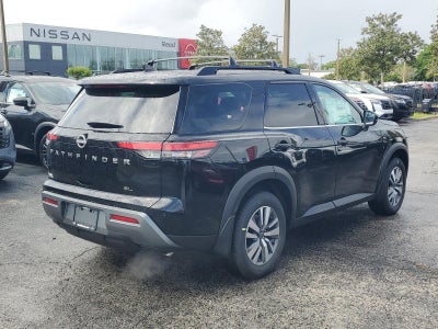 2026 Nissan Pathfinder SL 2WD