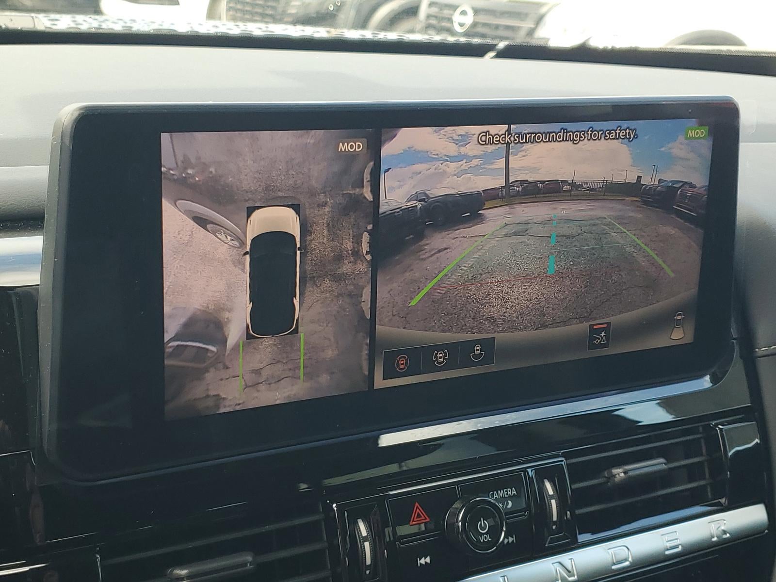 2026 Nissan Pathfinder SL 2WD