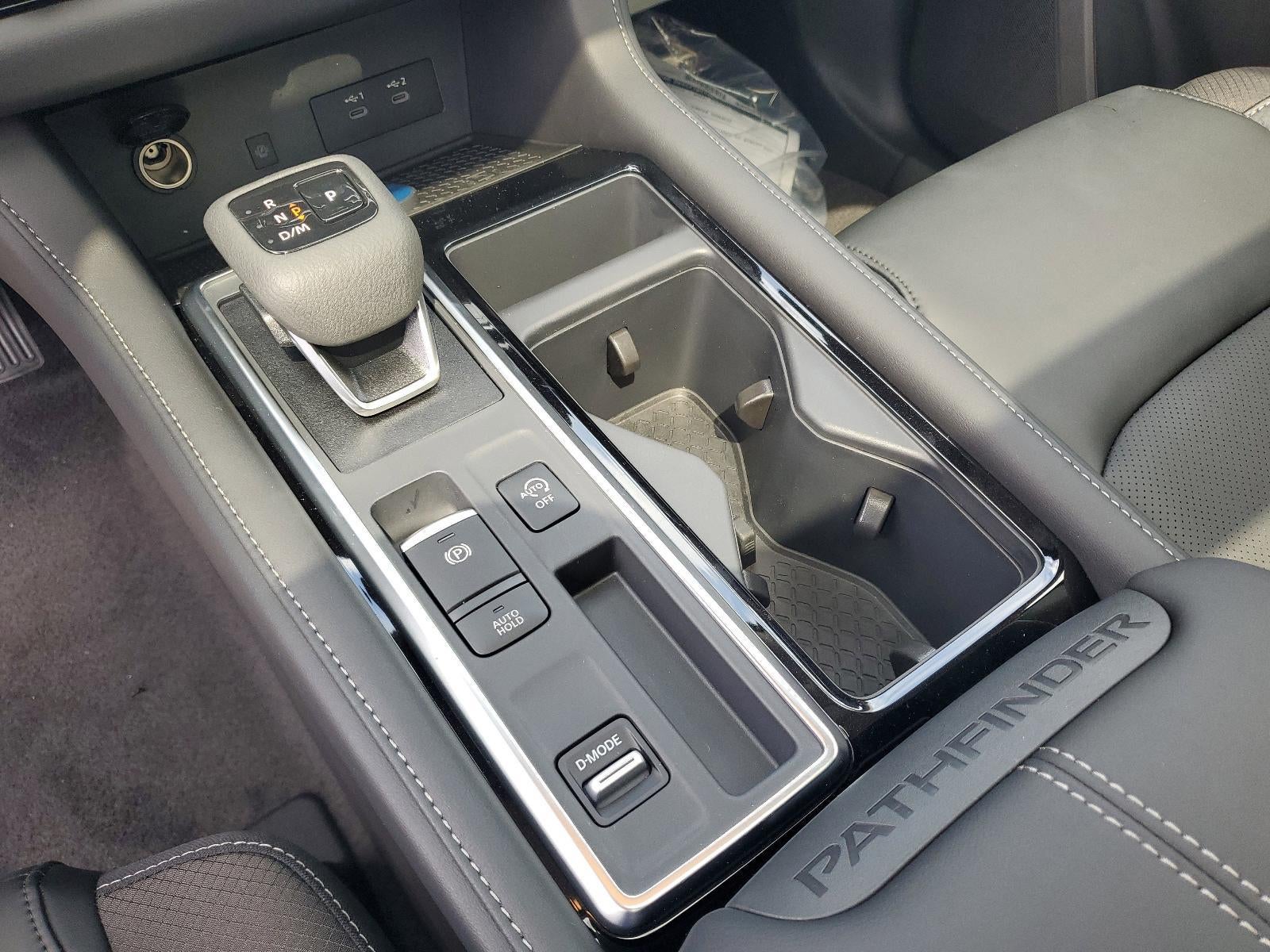 2026 Nissan Pathfinder SL 2WD