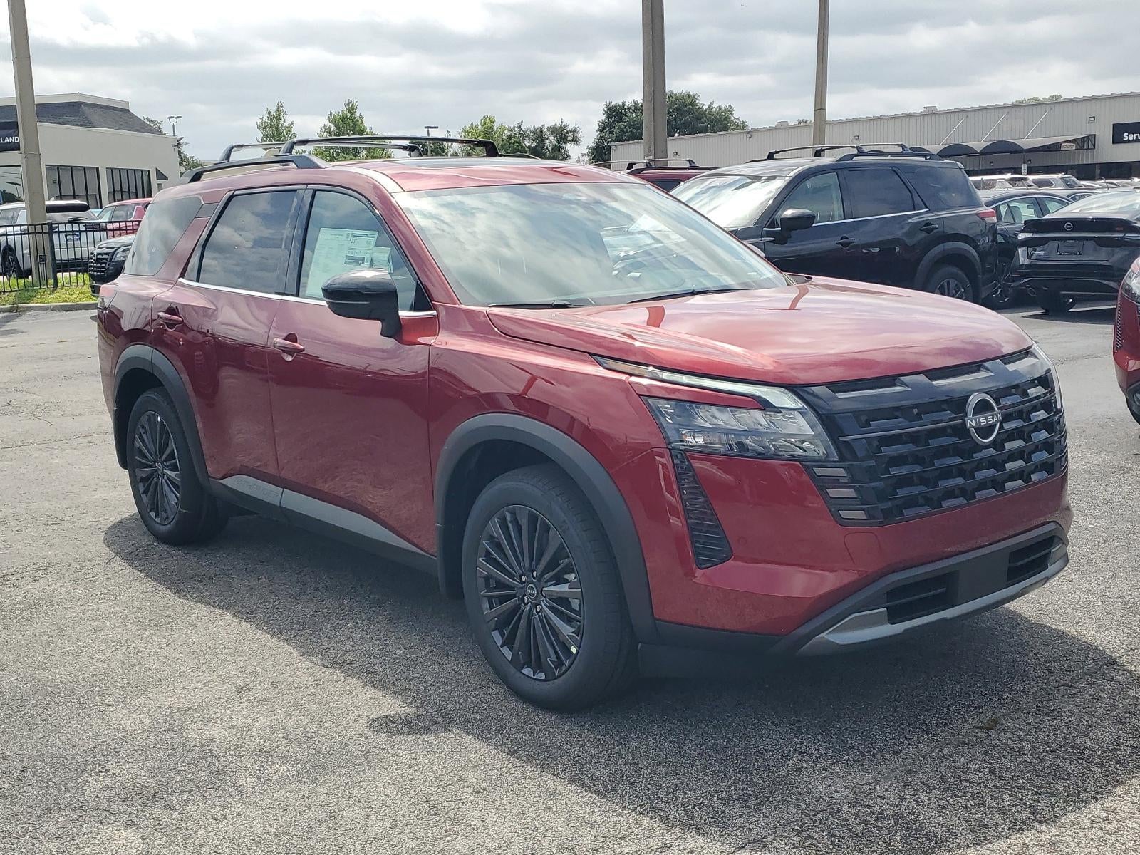 2026 Nissan Pathfinder SL 2WD