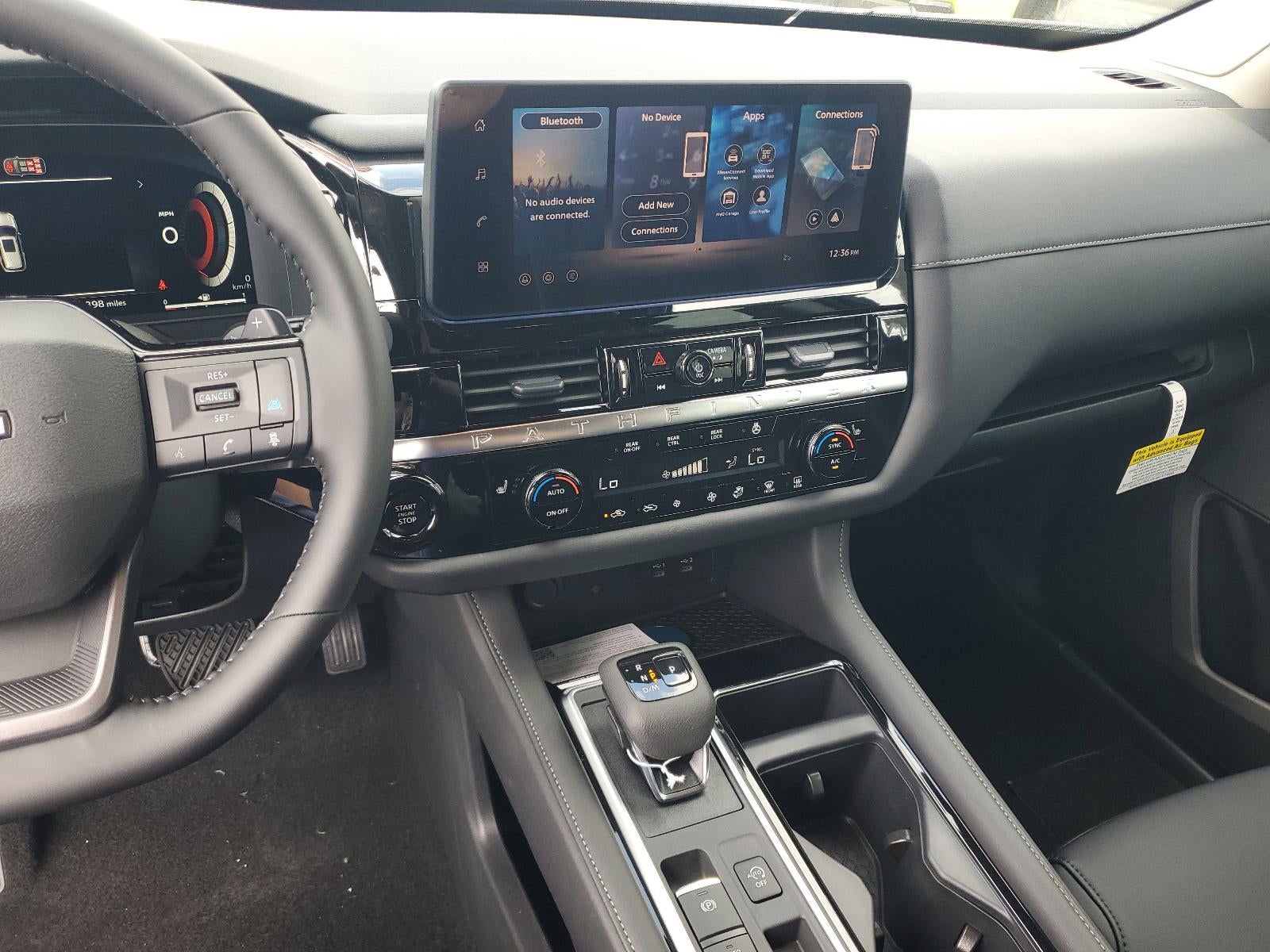 2026 Nissan Pathfinder SL 2WD