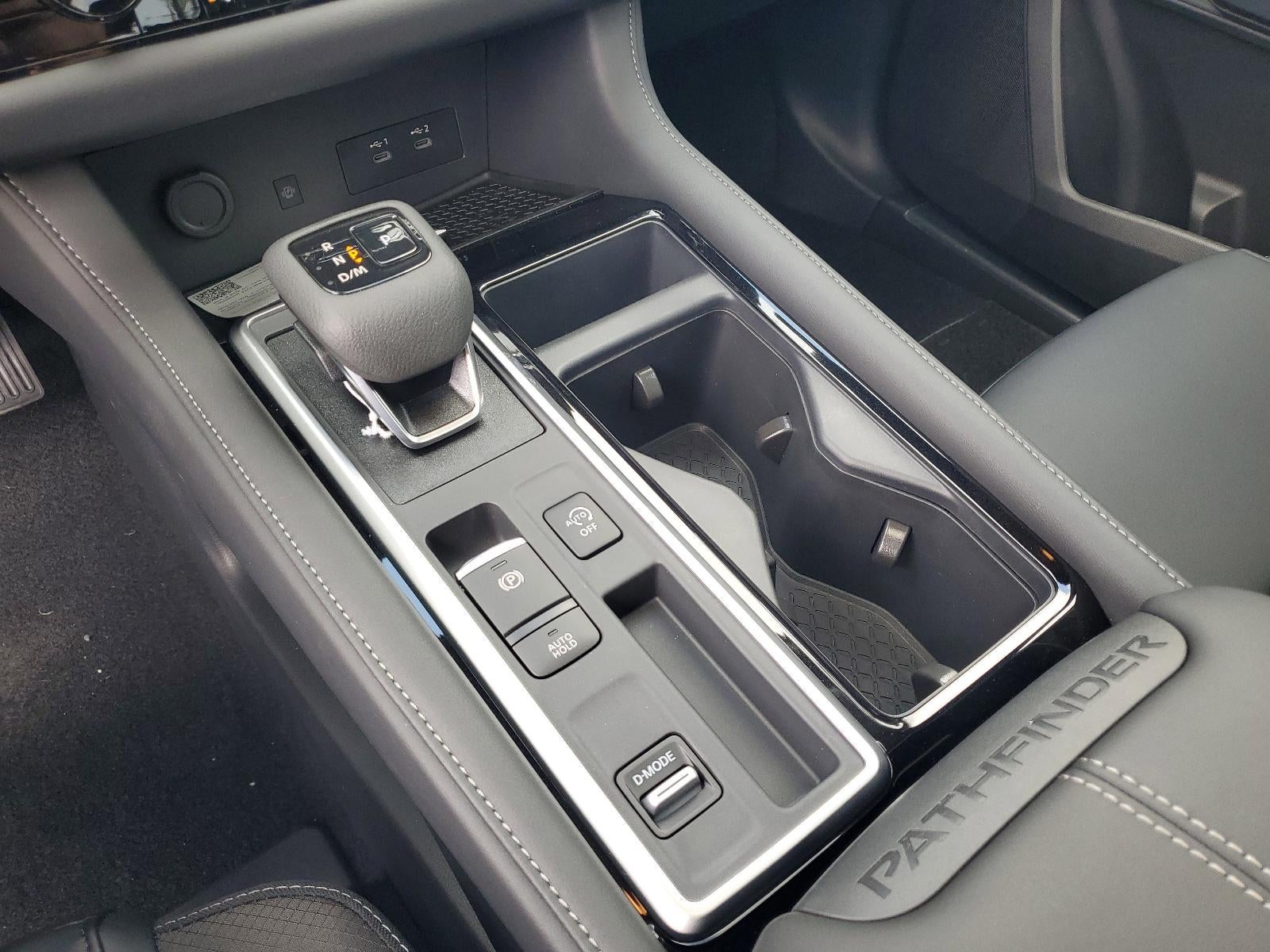 2026 Nissan Pathfinder SL 2WD