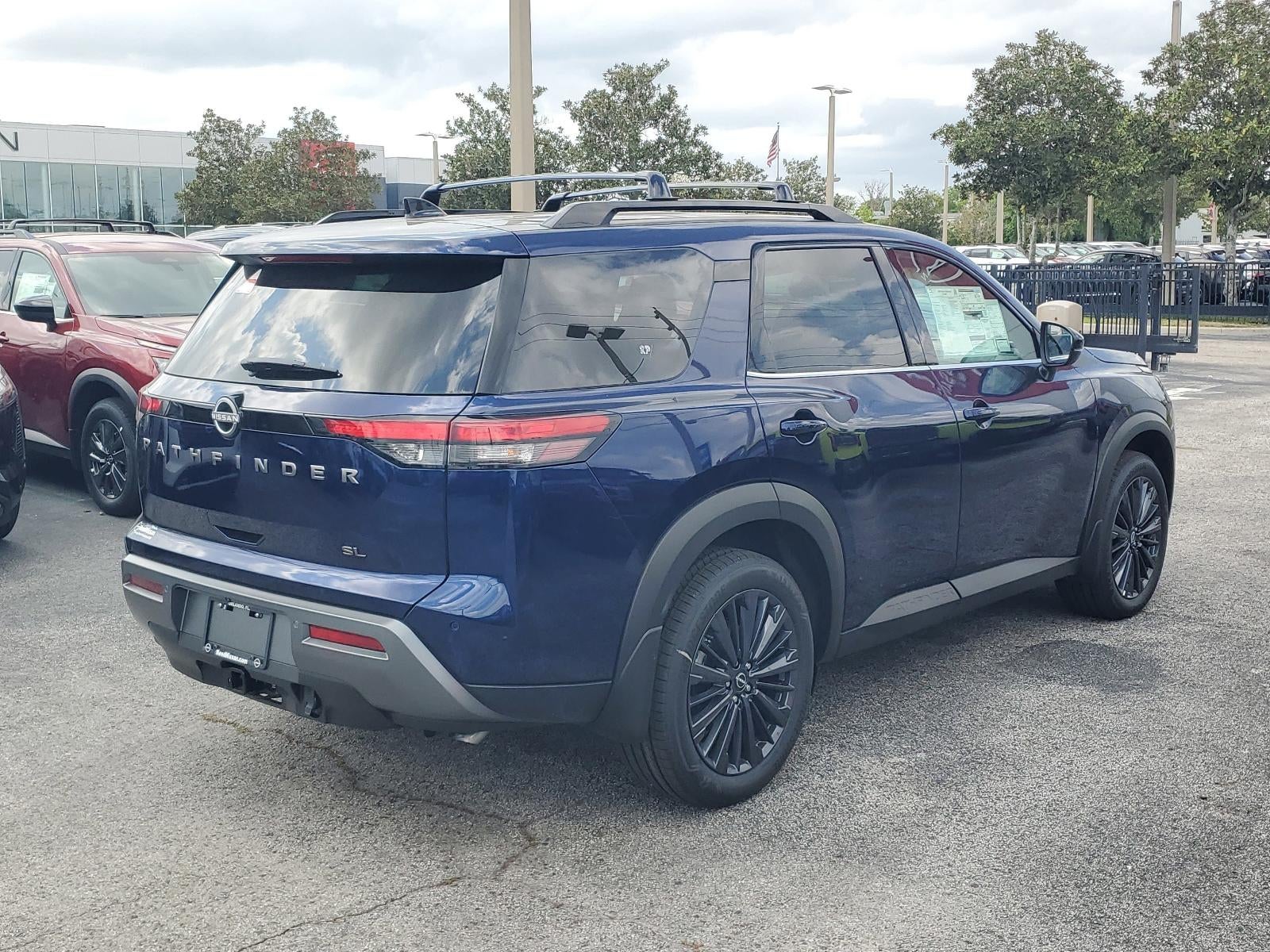 2026 Nissan Pathfinder SL 2WD