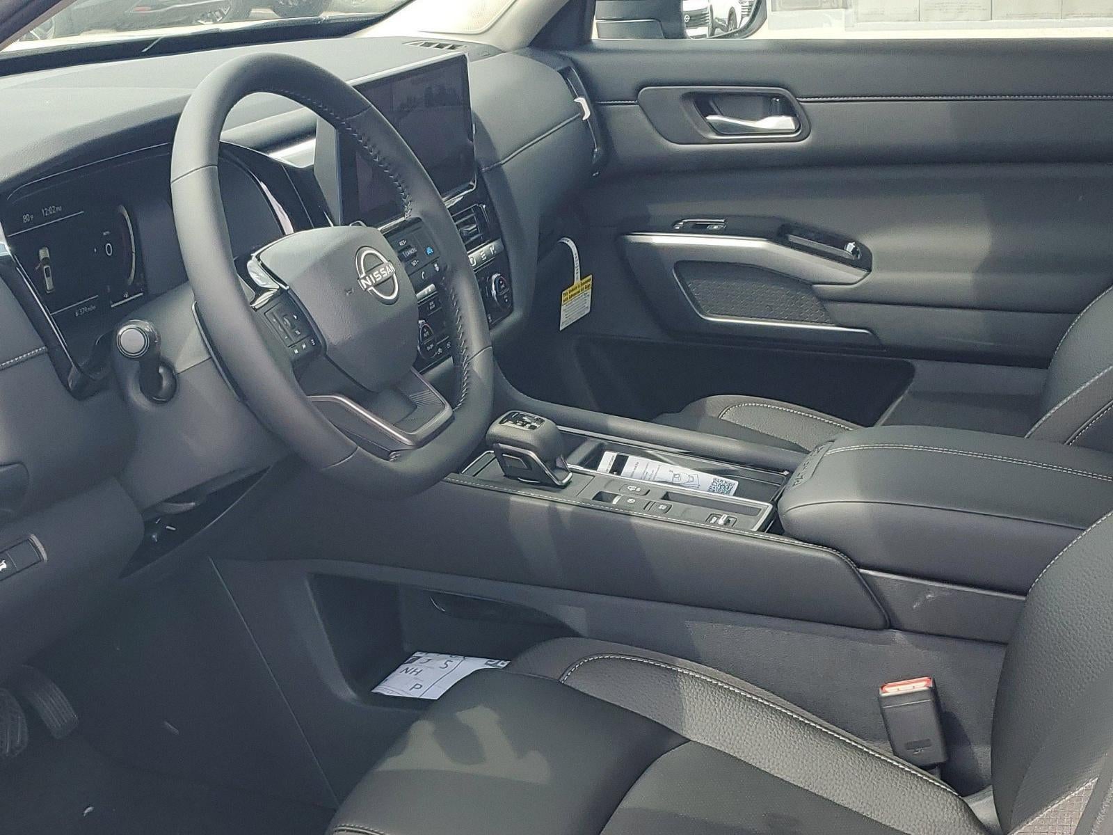 2026 Nissan Pathfinder SL 2WD