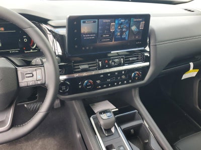 2026 Nissan Pathfinder Platinum 2WD