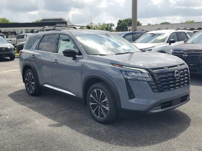 2026 Nissan Pathfinder Platinum 2WD