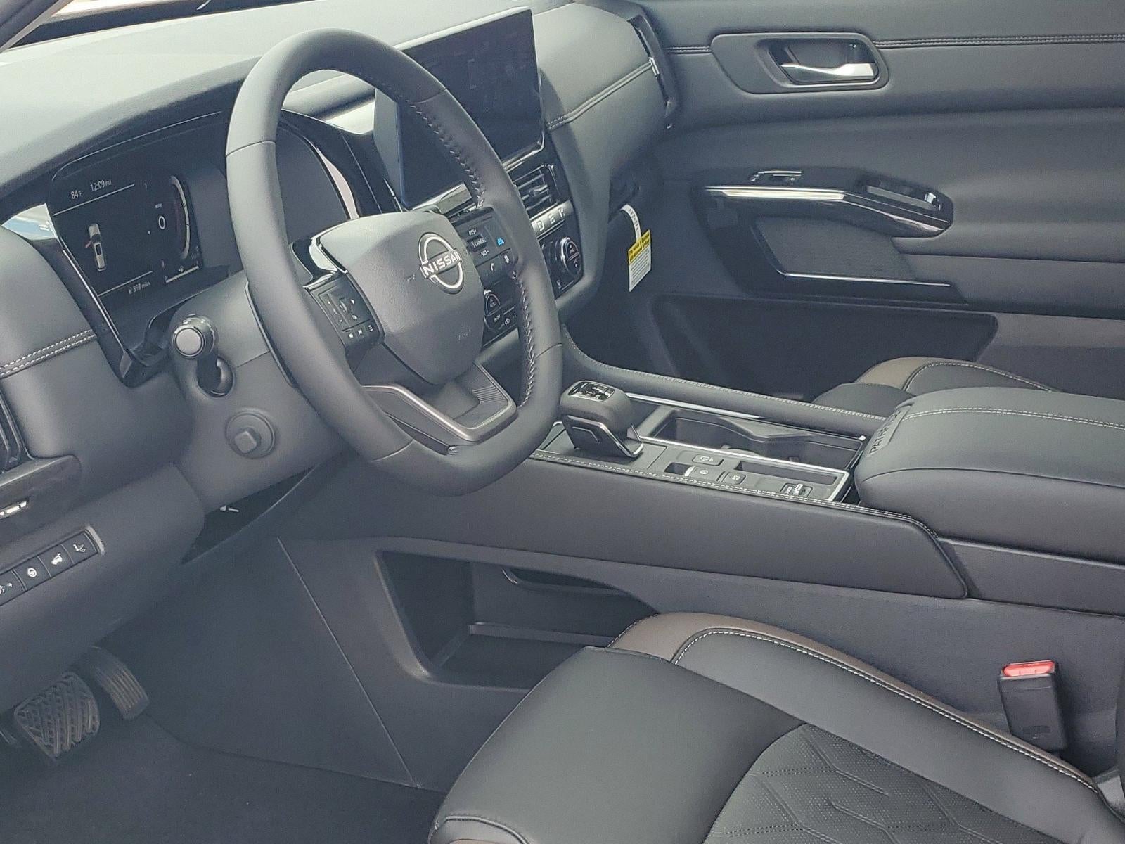 2026 Nissan Pathfinder Platinum 2WD