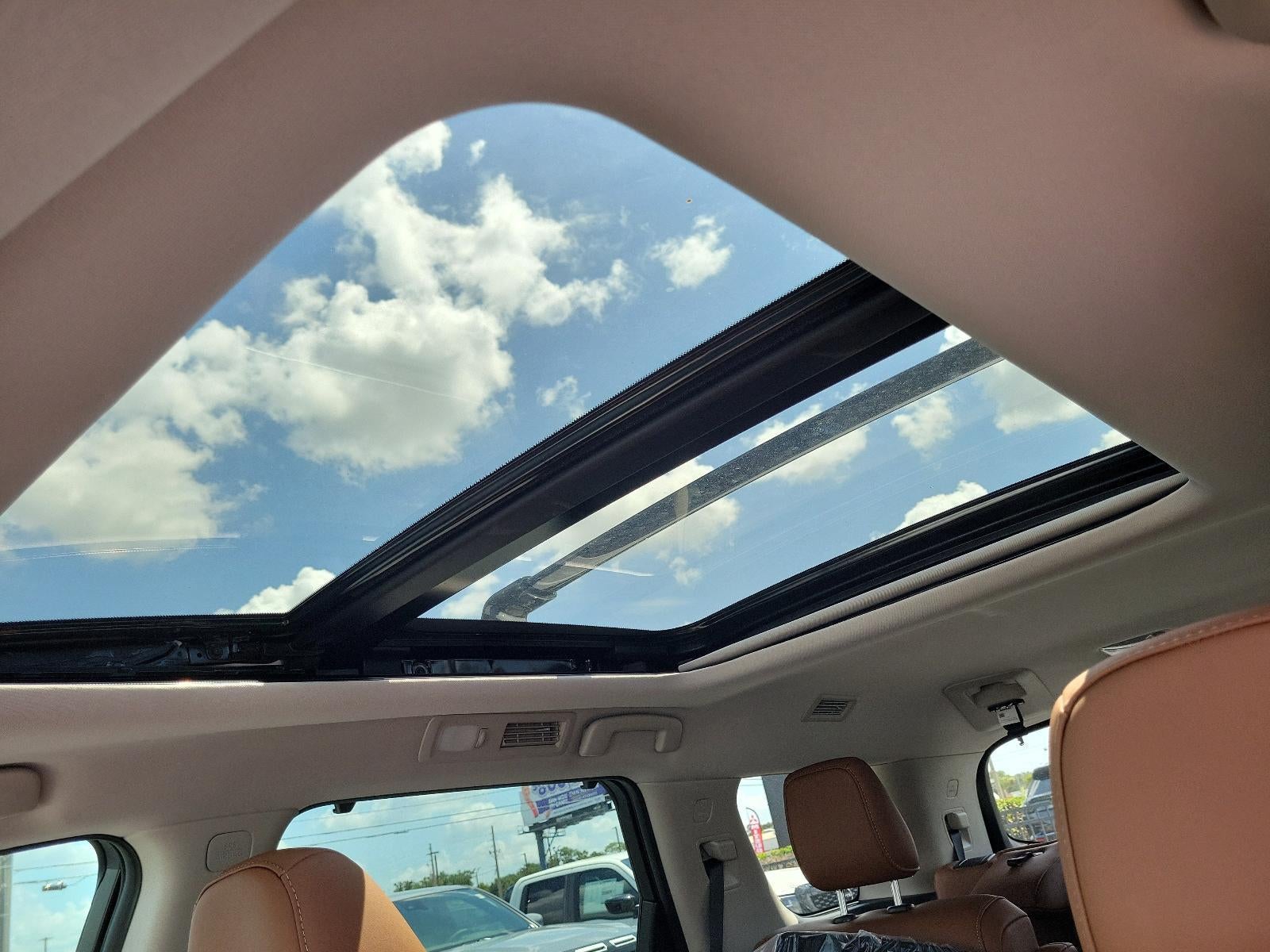 2026 Nissan Pathfinder Platinum 2WD