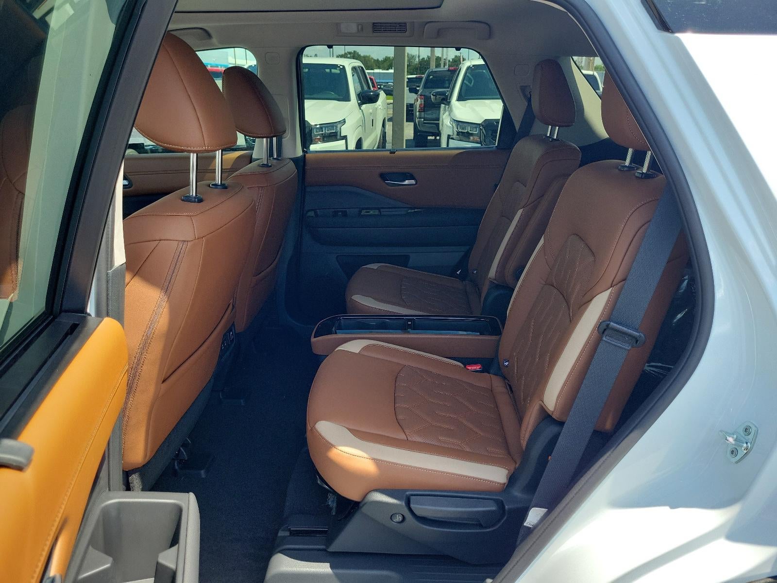 2026 Nissan Pathfinder Platinum 2WD