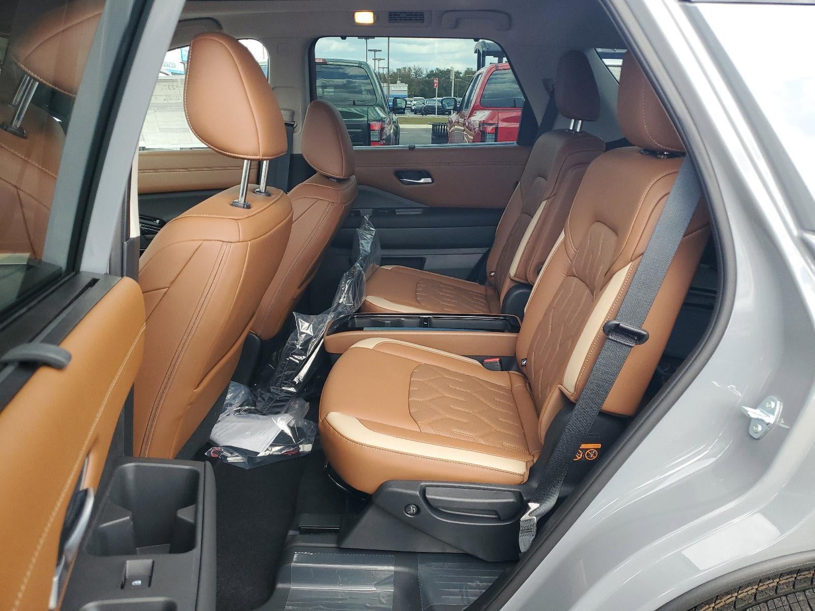 2026 Nissan Pathfinder Platinum 2WD