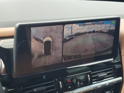 2026 Nissan Pathfinder Platinum 2WD