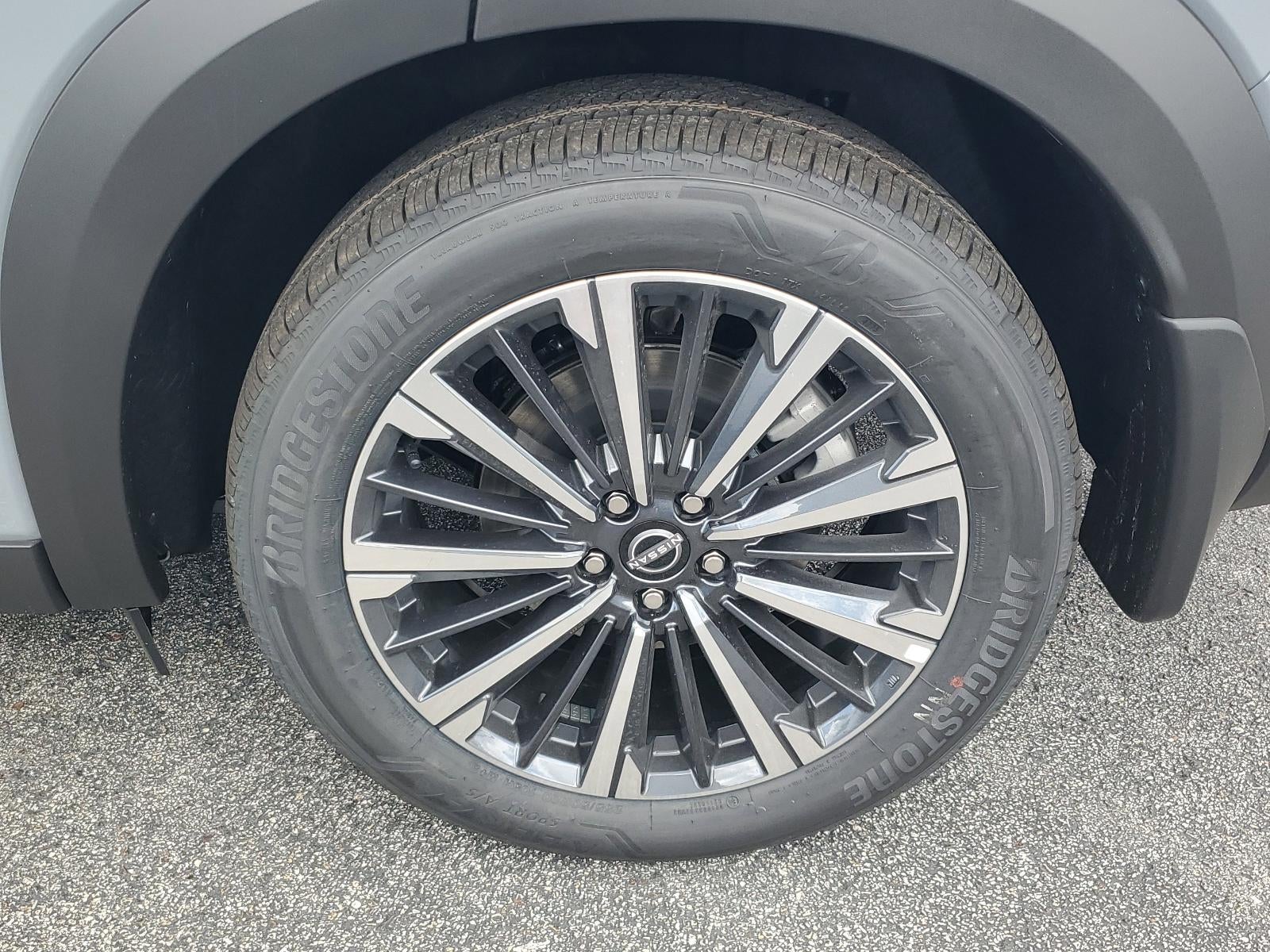 2026 Nissan Pathfinder Platinum 2WD