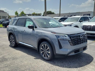 2026 Nissan Pathfinder Platinum 2WD