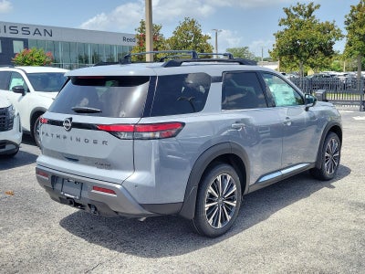 2026 Nissan Pathfinder Platinum 2WD