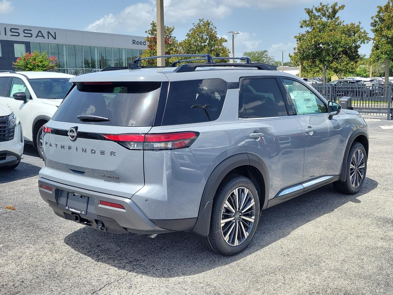 2026 Nissan Pathfinder Platinum 2WD