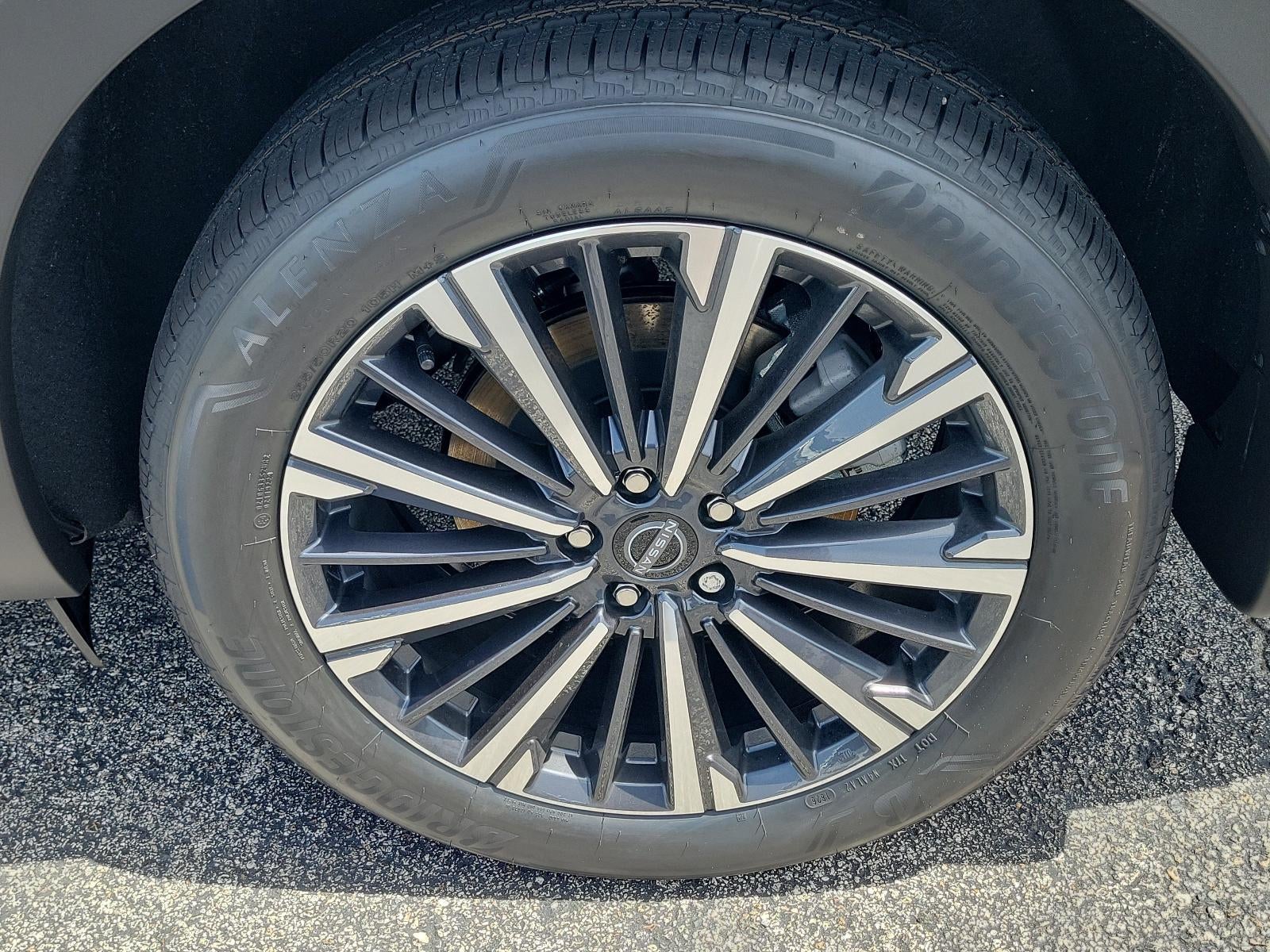 2026 Nissan Pathfinder Platinum 2WD