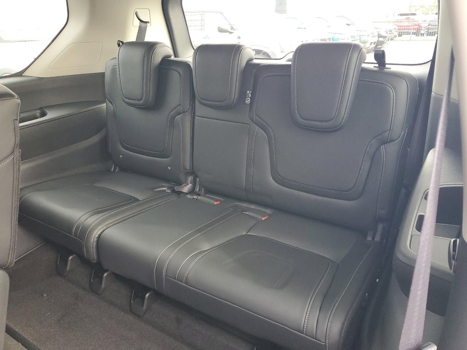 2026 Nissan Armada 4x2 SV