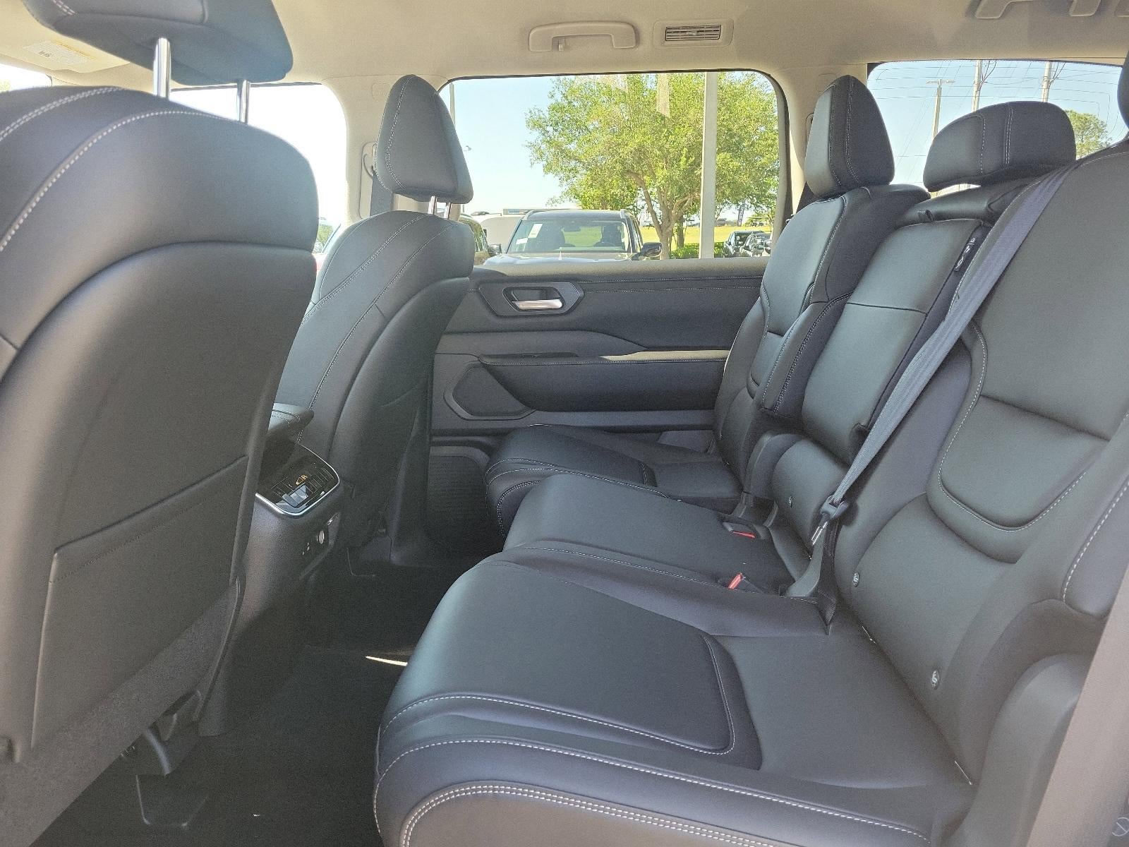 2026 Nissan Armada 4x2 SV *Ltd Avail*