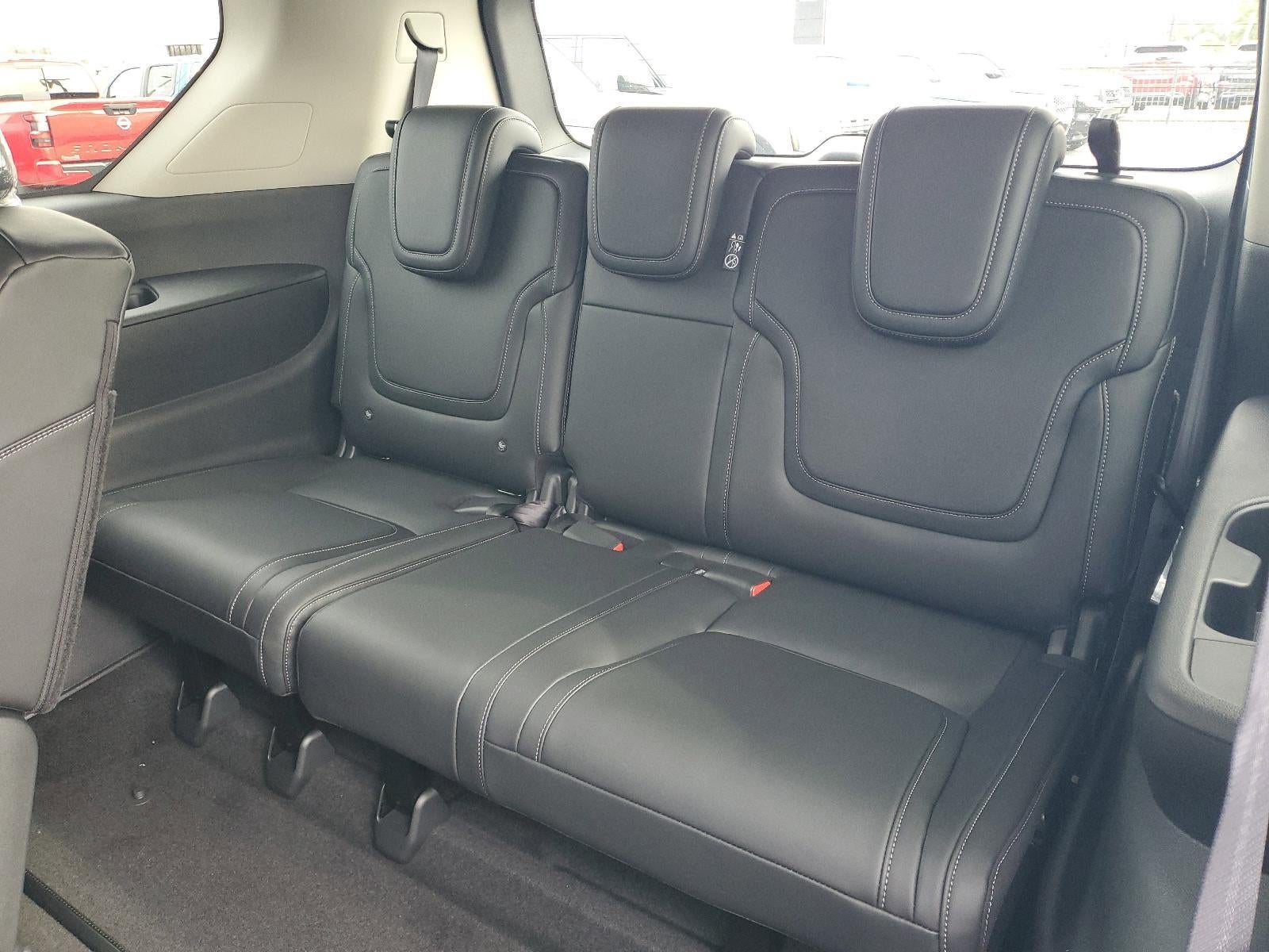 2026 Nissan Armada 4x2 SV