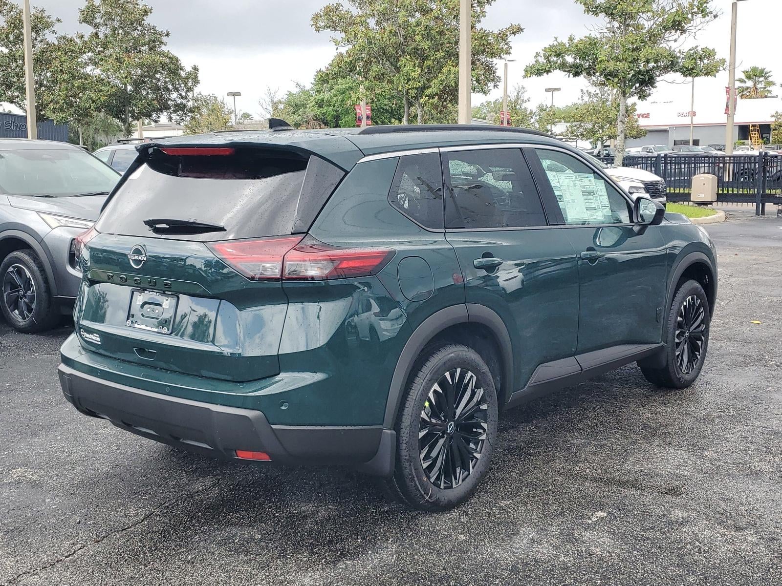 2026 Nissan Rogue 2026.5 FWD Dark Armor