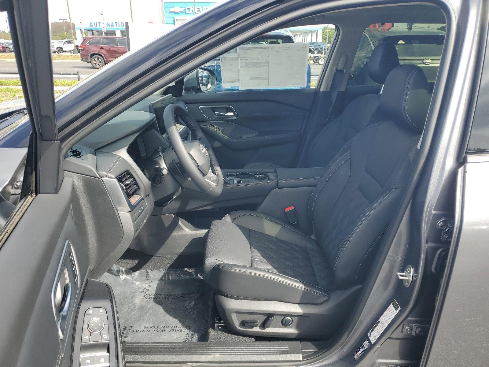 2026 Nissan Rogue AWD Platinum *Ltd Avail*