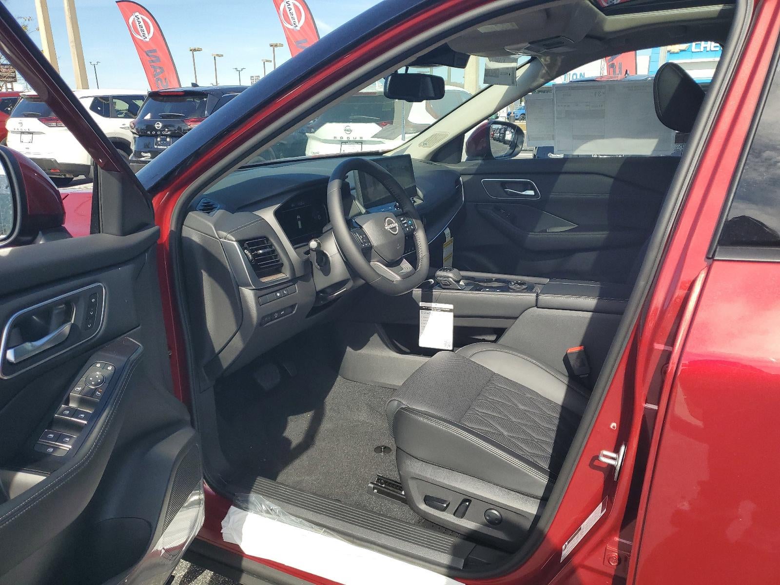 2026 Nissan Rogue AWD Platinum *Ltd Avail*