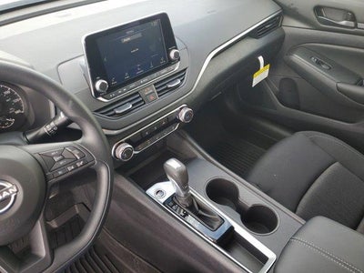 2025 Nissan Altima S FWD