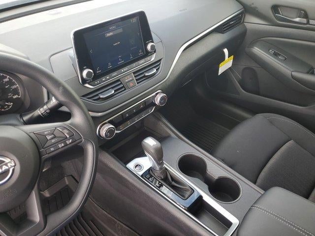 2025 Nissan Altima S FWD