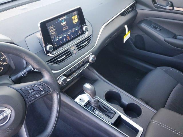 2025 Nissan Altima S FWD