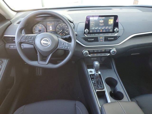 2025 Nissan Altima S FWD