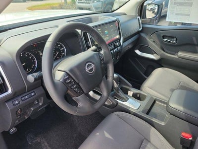 2025 Nissan Frontier Crew Cab 4x2 SV