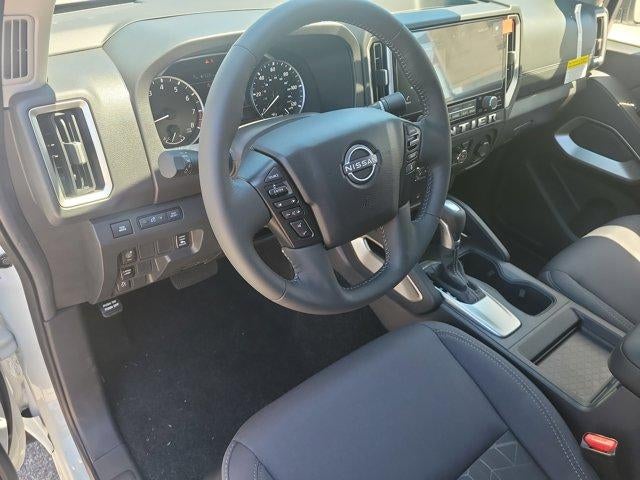 2026 Nissan Frontier Crew Cab 4x2 SV