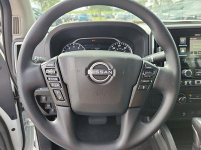 2025 Nissan Frontier Crew Cab 4x2 SV