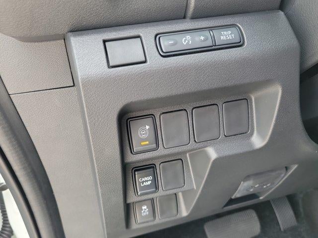 2026 Nissan Frontier Crew Cab 4x2 SV