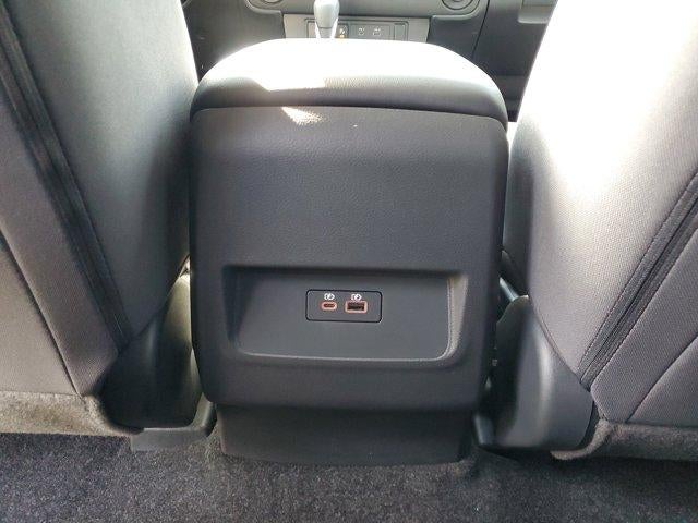 2025 Nissan Frontier Crew Cab 4x2 SV