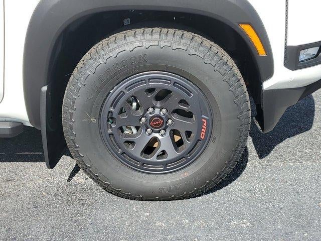 2025 Nissan Frontier Crew Cab 4x2 PRO-X