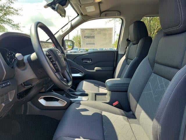 2026 Nissan Frontier Crew Cab 4x2 SV