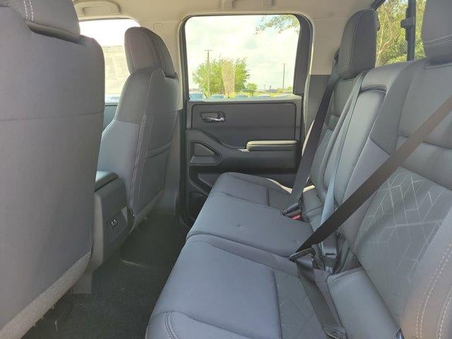 2026 Nissan Frontier Crew Cab 4x2 SV