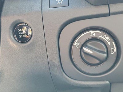 2026 Nissan Frontier Crew Cab 4x4 SV