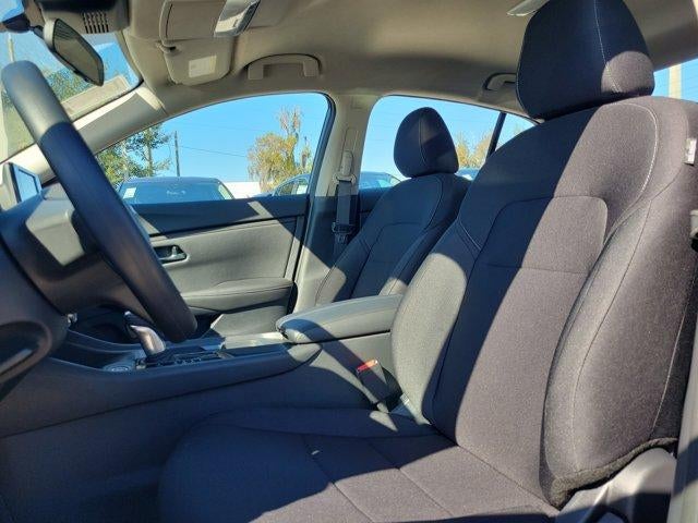 2025 Nissan Sentra S CVT