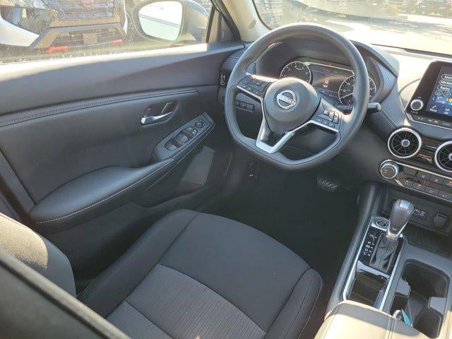 2025 Nissan Sentra SV CVT
