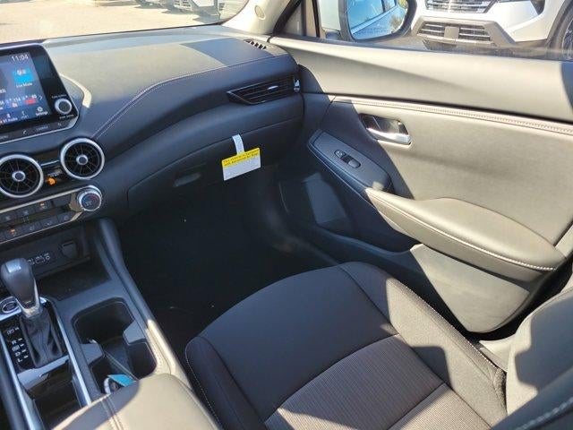 2025 Nissan Sentra SV CVT