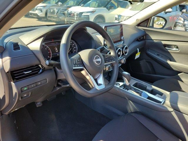 2025 Nissan Sentra SV CVT